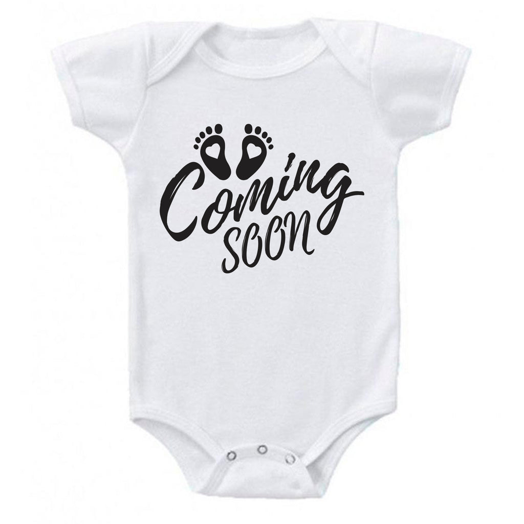 prontomodacalzature Baby Coming Soon Heart Foot Prints Pregnancy Reveal Announcement Baby Romper Bodysuit
